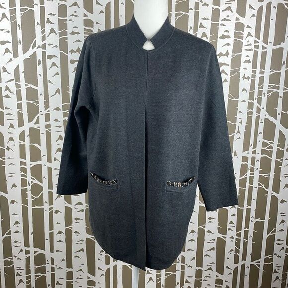 NWT Chico’s Animal Woven Back Cardigan Sweater M Petite - Picture 2 of 9